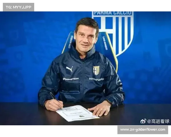 前职业球员转型教练趋势分析：意甲多位名宿开启欧足联教练课程，足球人才培养体系与教练职业发展路径研究